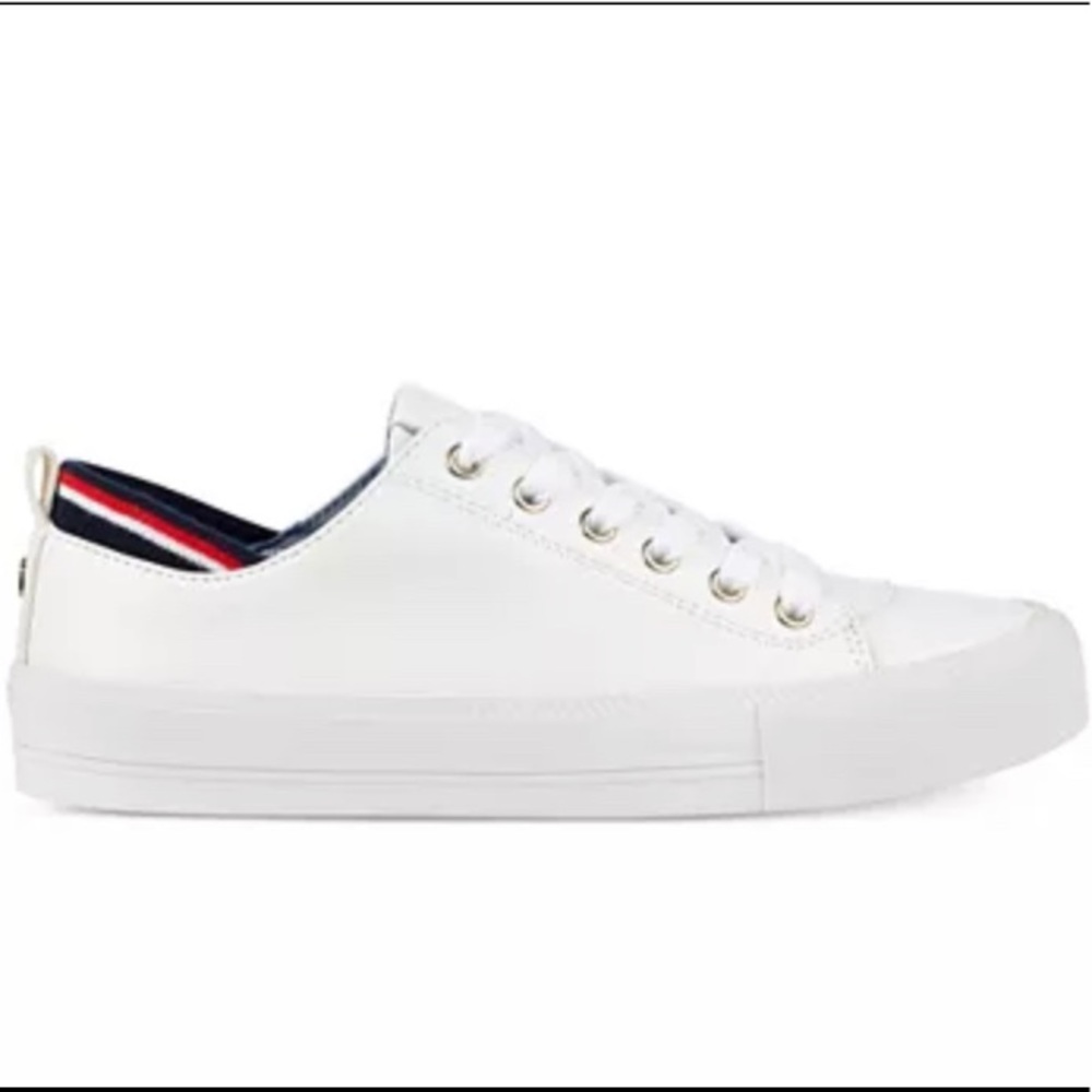 NWOT White Tommy Hilfiger Leather Sneakers